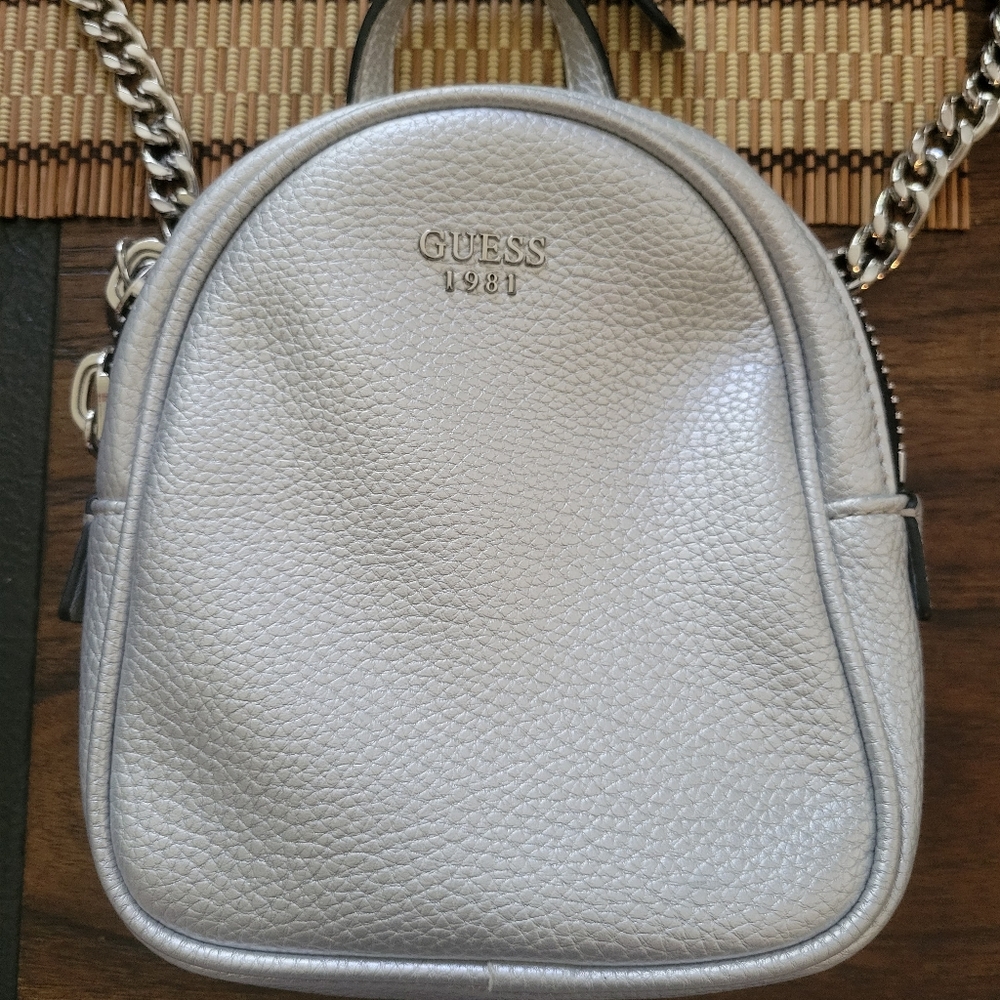 Original guess crossbody small bag!